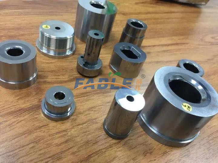 拉伸件.jpg 拉伸件.jpg